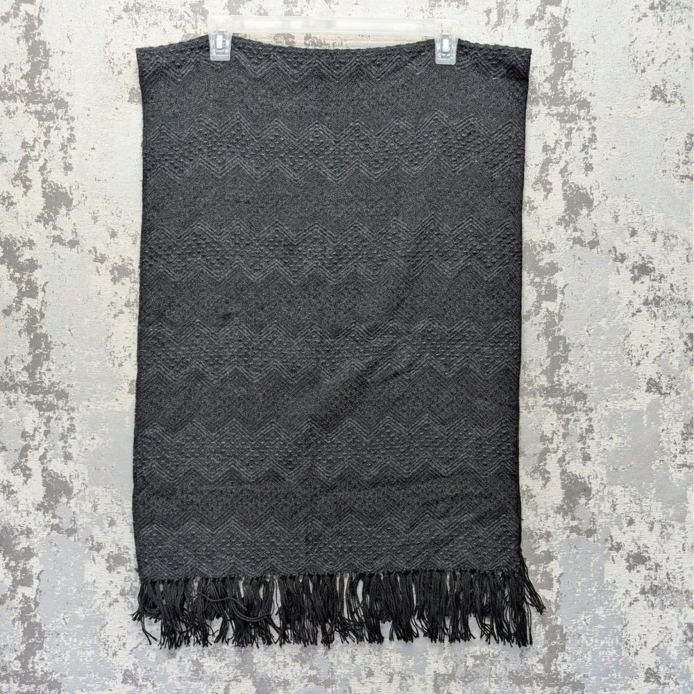 Figueroa Alpaca Charcoal Grey Chevron Textured Fringe‎ Shawl Wrap Made in Peru